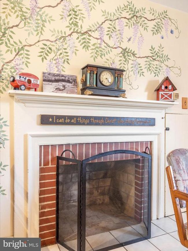 9314 Pear Ln, House other with 4 bedrooms, 3 bathrooms and null parking in FREDERICK MD | Image 22