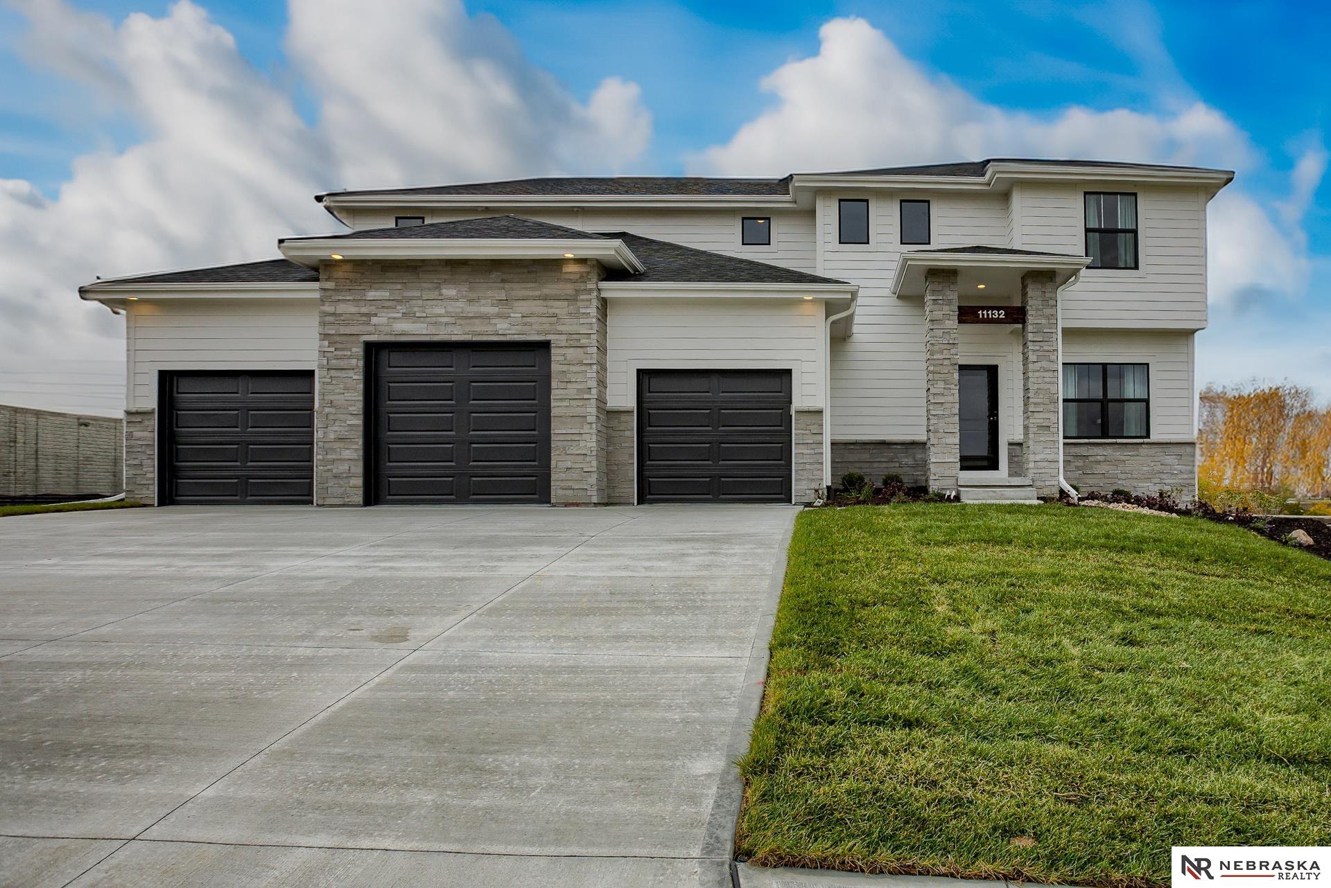 161st Ave, Bennington, NE 68007