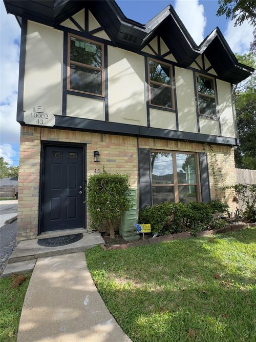 apt-43-10002 Knoboak Dr, Houston, TX, 77080-6449 | Card Image