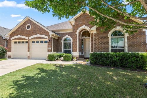 702 Old Settlers Dr, San Marcos, TX, 78666-7737 | Card Image