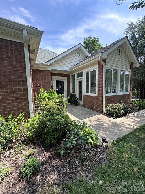 8316 Olde Troon Dr, Charlotte, NC, 28277-6518 | Card Image