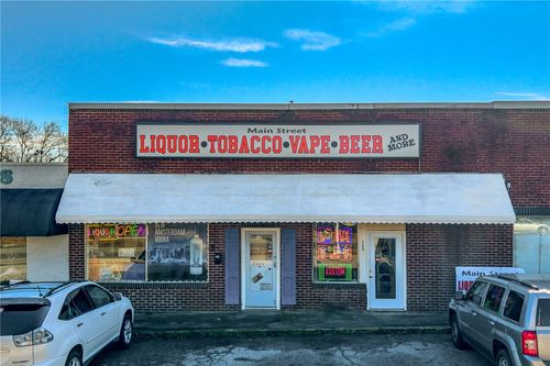 507 W Main Street, williamston, SC, 29697 | Card Image