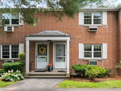 4-4 Village Green Dr, North Andover, MA, 01845-5035 | Card Image