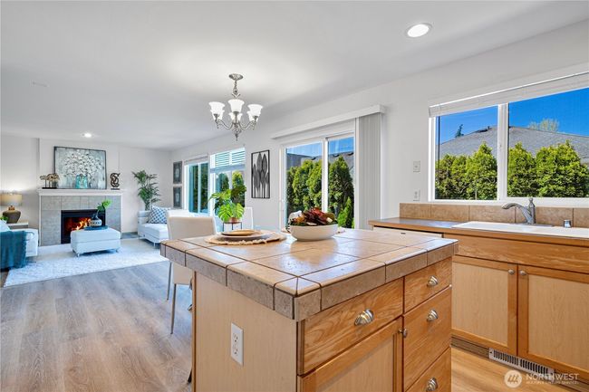 19218 26 Th Ave Se, Condo with 3 bedrooms, 3 bathrooms and null parking in Bothell WA | Image 8