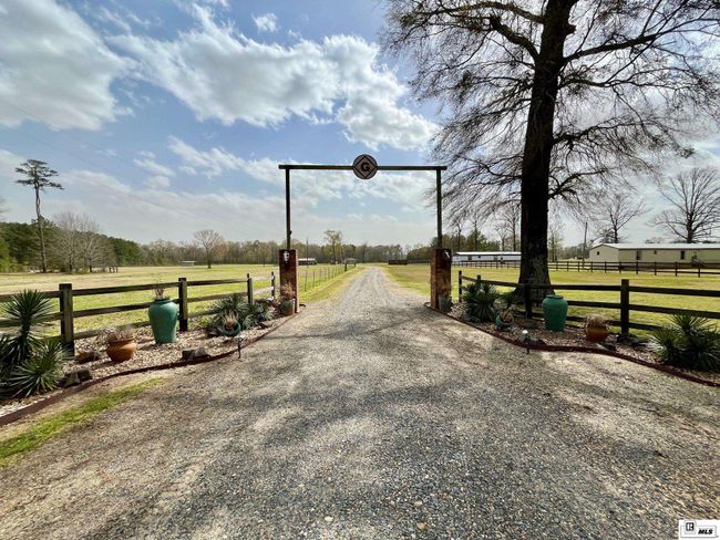 15601 Crossett Rd, House other with 3 bedrooms, 4 bathrooms and null parking in Bastrop LA | Image 44