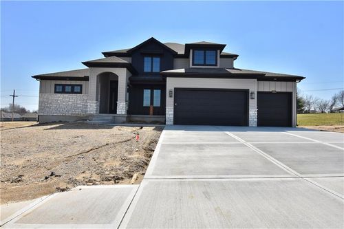 8325 Ne 76th Ter, Kansas City, MO, 64158 | Card Image