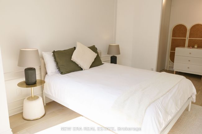 302 - 1 Ripley Ave, Condo with 2 bedrooms, 1 bathrooms and null parking in Toronto ON | Image 9