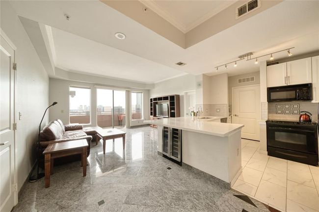UNIT-2405 - 3505 Sage Rd, Condo with 2 bedrooms, 2 bathrooms and 1 parking in Houston TX | Image 21