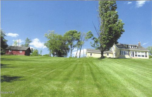 15 Lone Oak Ln, Petersburgh, NY, 12138-5223 | Card Image