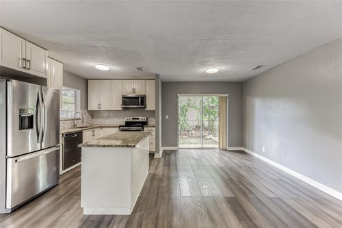 7971 Nw 35th Ct, Coral Springs, FL, 33065-3003 | Card Image