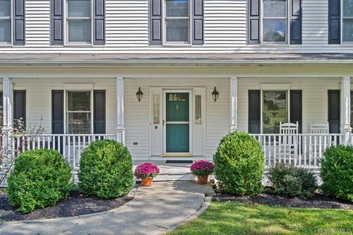 9 Windswept Cir, Brewster, NY, 10509-4900 | Card Image