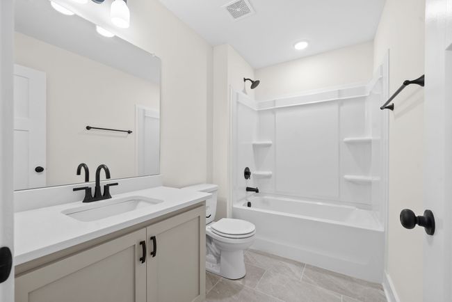 1569 Collins View Way, House other with 3 bedrooms, 2 bathrooms and 2 parking in Clarksville TN | Image 27