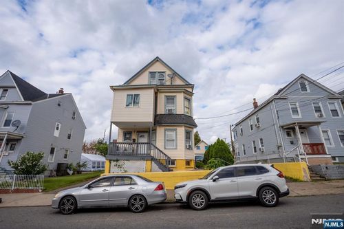 188-186-188 Carbon St, Paterson, NJ, 07522-1231 | Card Image