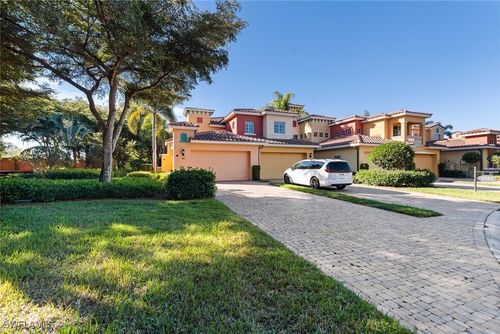 201-8583 Via Lungomare Cir, ESTERO, FL, 33928-5401 | Card Image