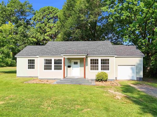 707 N West St, Morrilton, AR, 72110-1919 | Card Image