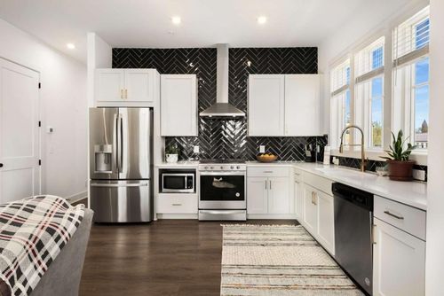 unit-2-120 Beardon Cir Se, Atlanta, GA, 30316-2786 | Card Image
