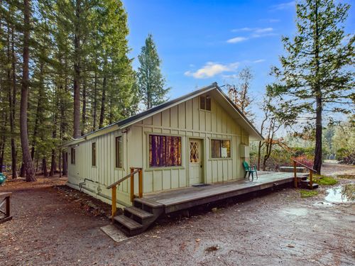 80 Pine Cone Ln, Mad River, CA, 95552-9415 | Card Image