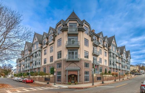 108-55 1st St, Pelham, NY, 10803-1456 | Card Image