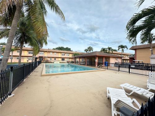 g116-101 Ne 41st St, Oakland Park, FL, 33334-1340 | Card Image