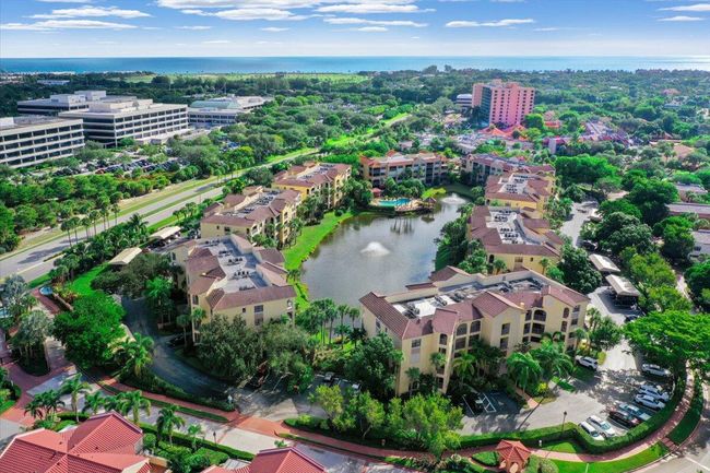41 Uno Lago Dr, Condo with 2 bedrooms, 3 bathrooms and null parking in Juno Beach FL | Image 46