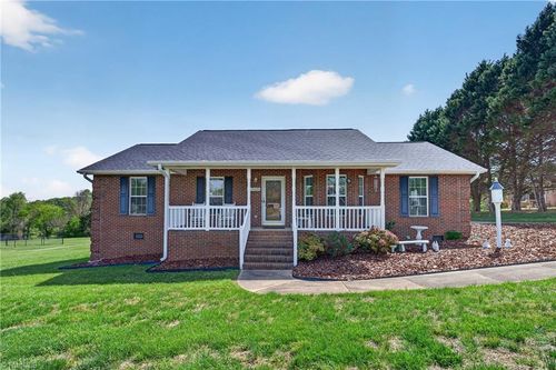 5719 Rolling Meadows Rd, Randleman, NC, 27317-7896 | Card Image