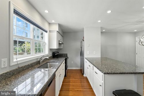 3823 Lauriston St, PHILADELPHIA, PA, 19128-5107 | Card Image