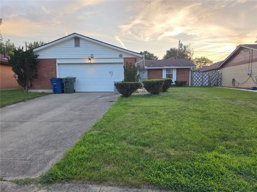 617 Hickory Hill Dr, Dayton, OH, 45417-8302 | Card Image