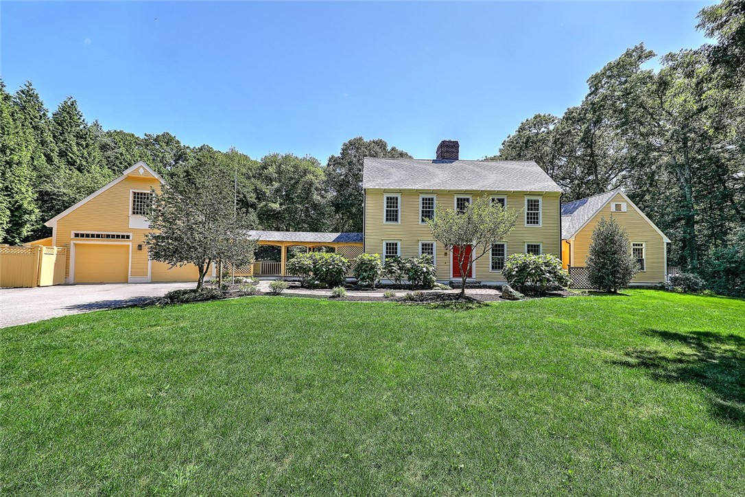 Austin Ln, Little Compton, RI 02837