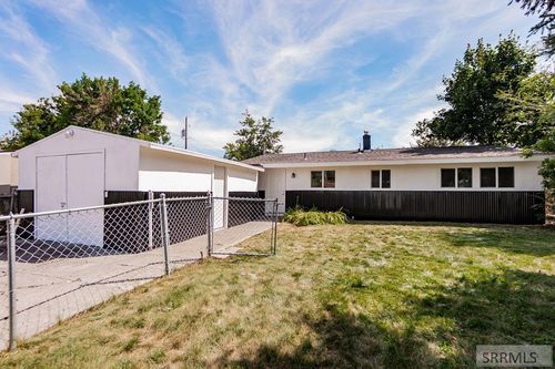 1116 Lovejoy St, Idaho Falls, ID, 83401-2845 | Card Image