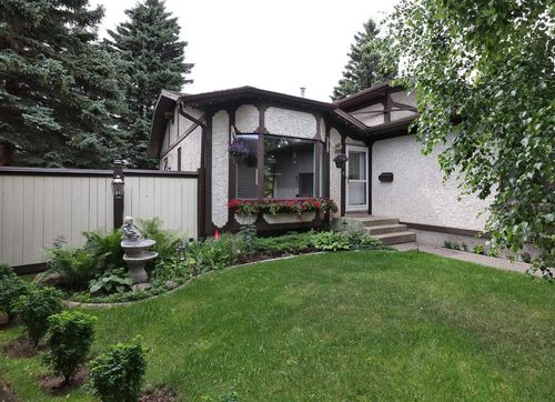 6402 96a Street, Grande Prairie, AB, T8W2B3 | Card Image