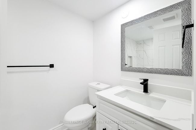 56 Moxley Dr, House other with 6 bedrooms, 4 bathrooms and 5 parking in Hamilton ON | Image 38