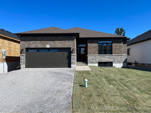 57 Cottonwood Dr, Belleville, ON, K8N | Card Image