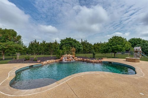 5901 Cox Farm Ests, Parker, TX, 75002-6453 | Card Image
