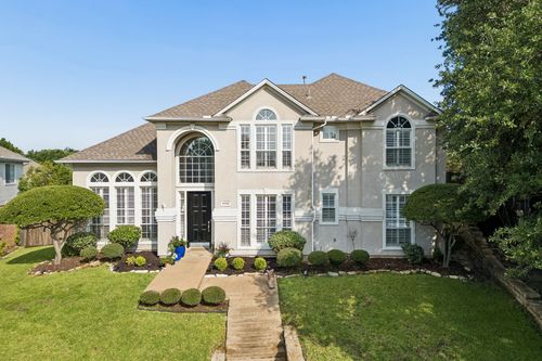 9705 Valley Lake Ct, Irving, TX, 75063-5015 | Card Image