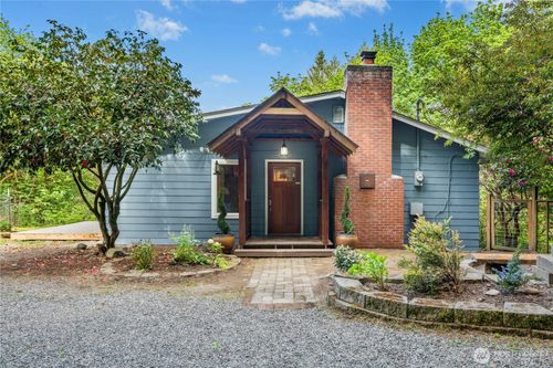 24005 Se 132nd Way, Issaquah, WA, 98027 | Card Image