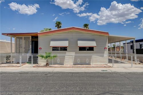 3430 Isle Royale Dr, Las Vegas, NV, 89122-4051 | Card Image