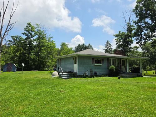 188 Follette Dr, Oil City, PA, 16301-7106 | Card Image