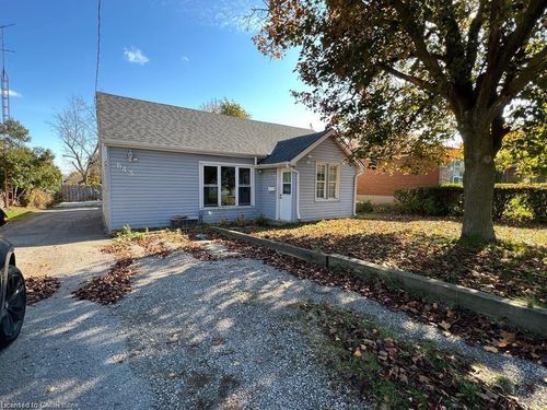 main-and-2nd-643 W 5th St, Hamilton, ON, L9C3R1 | Card Image