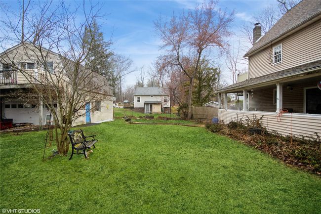 View of yard with fence | Image 22