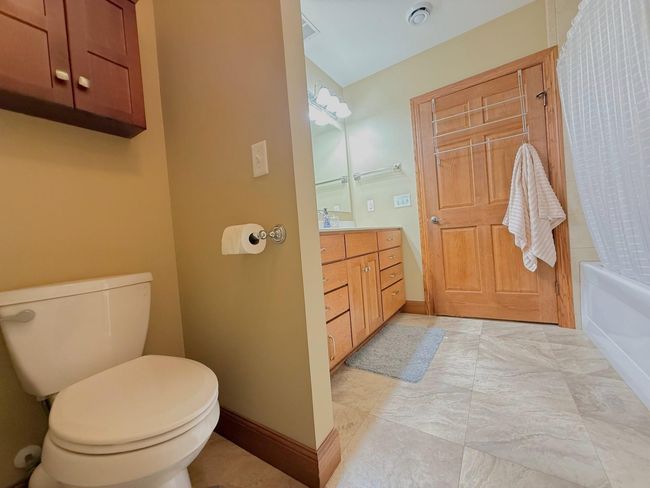 17216 County Road 5 Nw, House other with 5 bedrooms, 4 bathrooms and null parking in New London MN | Image 69