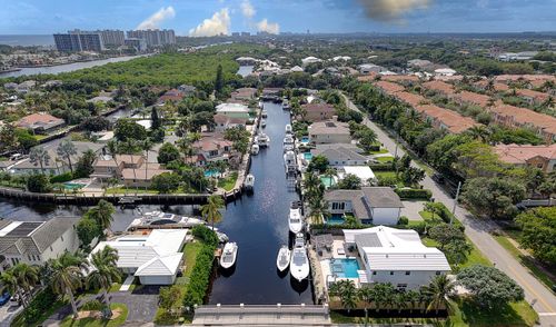 5798 Ne 7th Ave, Boca Raton, FL, 33487-4113 | Card Image