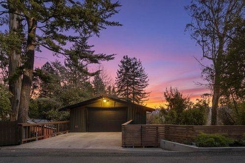 6688 Colton Blvd, Oakland, CA, 94611-2251 | Card Image