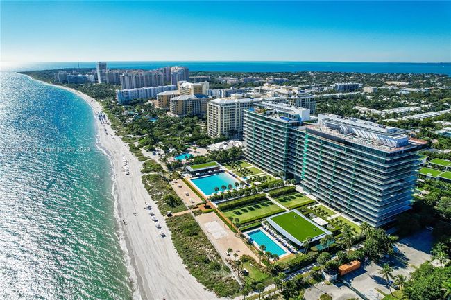 UNIT-1002S - 360 Ocean Dr, Condo with 4 bedrooms, 6 bathrooms and null parking in Key Biscayne FL | Image 41