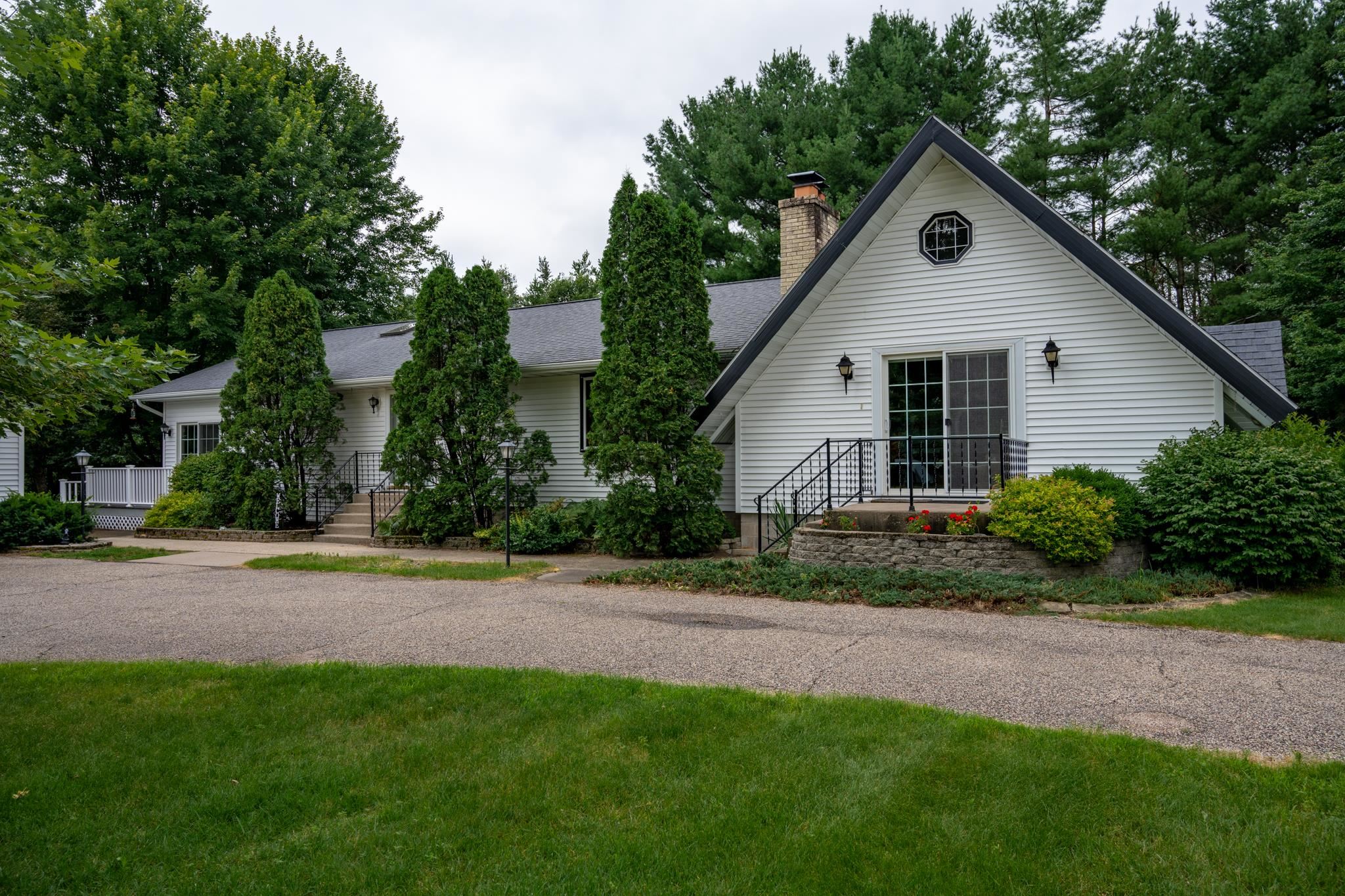 20th St, Necedah, WI 54646