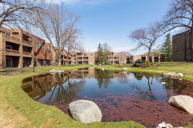 APT-306 - 2240 Midland Grove Rd, Condo with 2 bedrooms, 2 bathrooms and null parking in Roseville MN | Image 54