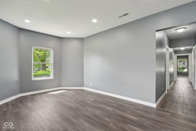 3098 Central, House other with 4 bedrooms, 2 bathrooms and null parking in Arlington IN | Image 8