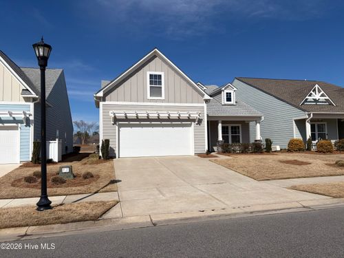 5872 Park West Cir, Leland, NC, 28451-0550 | Card Image