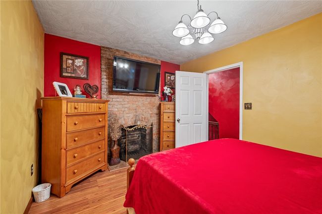 322 Darsie St, House other with 3 bedrooms, 2 bathrooms and 2 parking in Bloomfield PA | Image 18