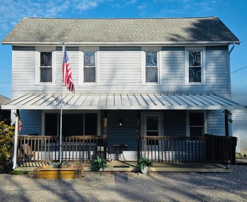 385 Water St, Duncan Falls, OH, 43734-9732 | Card Image