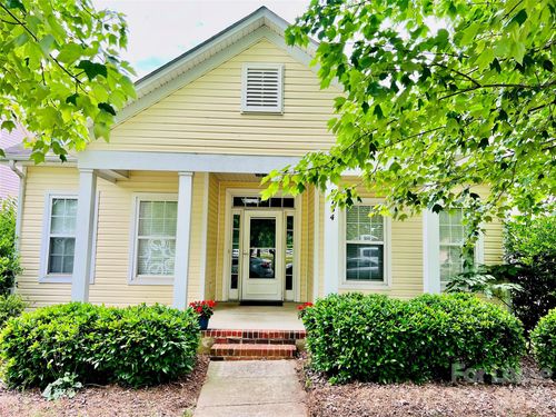 8734 Arrowhead Place Ln, Cornelius, NC, 28031-5755 | Card Image